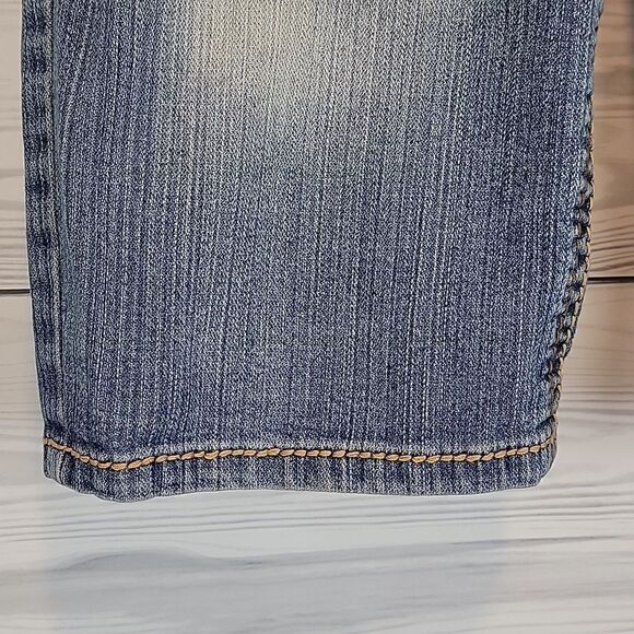 Hot Kiss denim bermuda shorts Women's Size 11 - Picture 3 of 14